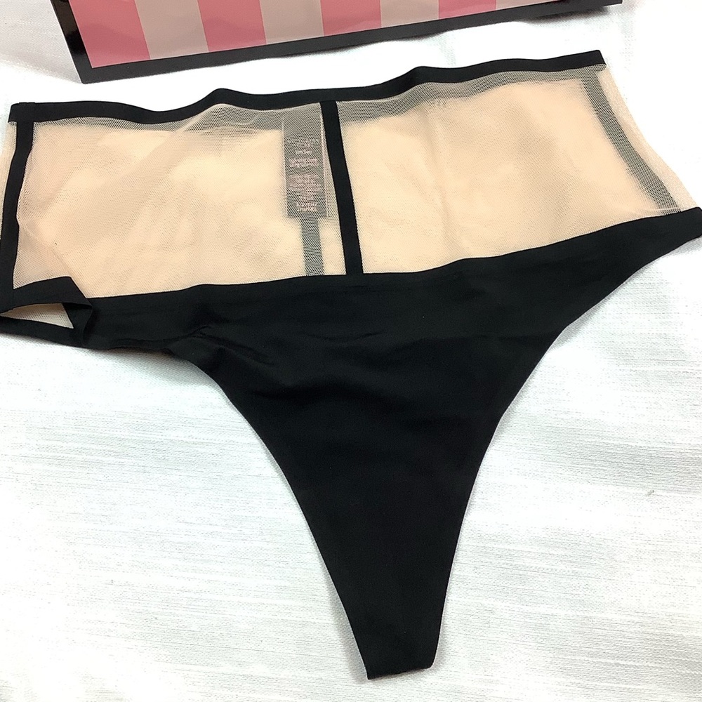 Victoria's Secret High-Waist V-String Panty - Picture 8 of 8